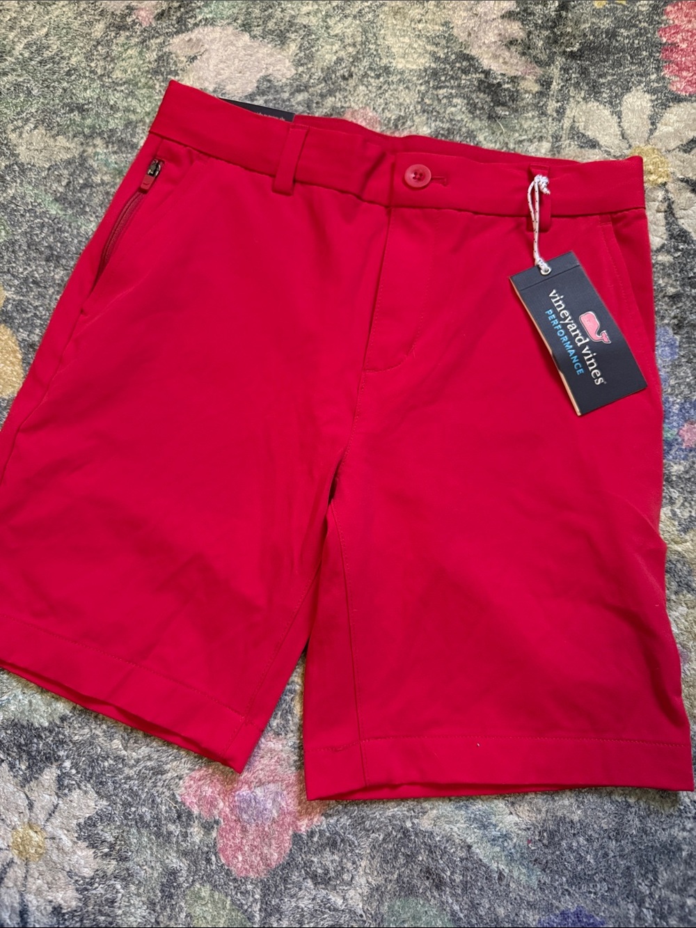 Vineyard Vines Performance Lighthouse Red Shorts NWT
